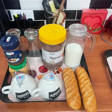 Avec 6 Lits Chez L'hote Privatunterkunft *