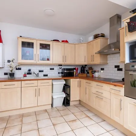 Avec 6 Lits Chez L'hote Privatunterkunft